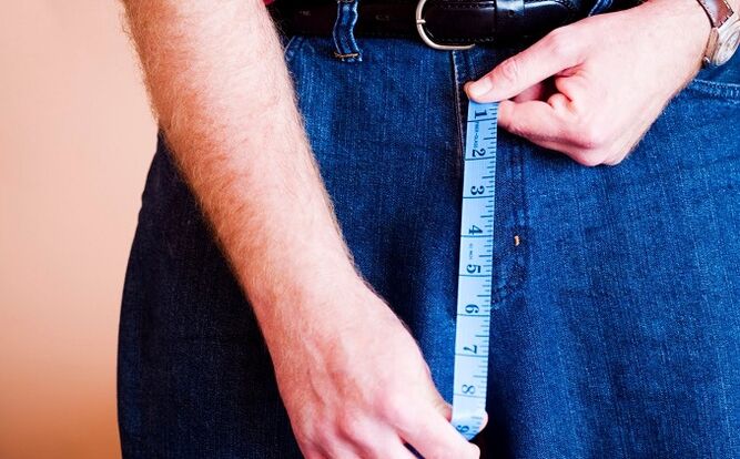 Vermessung des Penis vor der Vergrößerung.